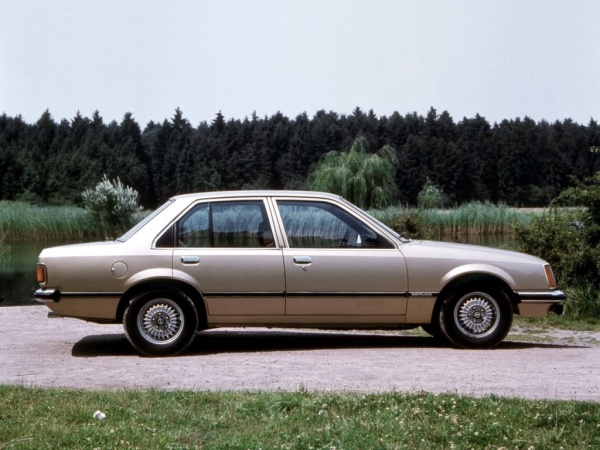 Opel Commodore фото