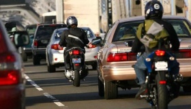 В России придумали новый штраф для мотоциклистов и скутеристов  