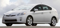 К 2020 году Toyota запустит массовое производство электрокаров