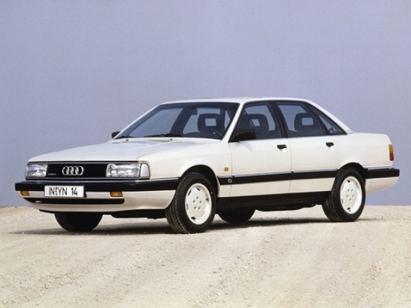 Audi 200 фото