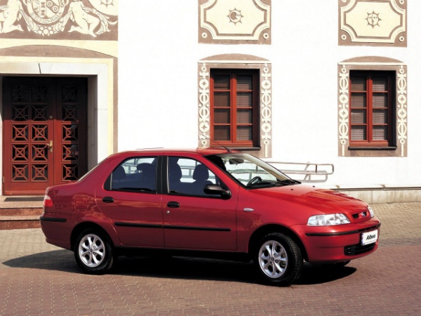 Fiat Albea Седан фото
